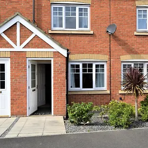 Cosy 3 Bedroomed On 3 Floors Darlington (Durham)